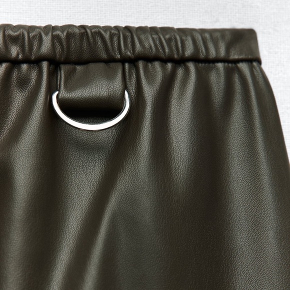 NWT Zara Woman Faux Leather Cargo Khaki Green Bloggers Fav Skirt Size S Small - Picture 9 of 14